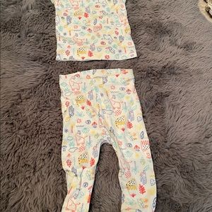 Baby GAP PJ Set Size 6-12 Months